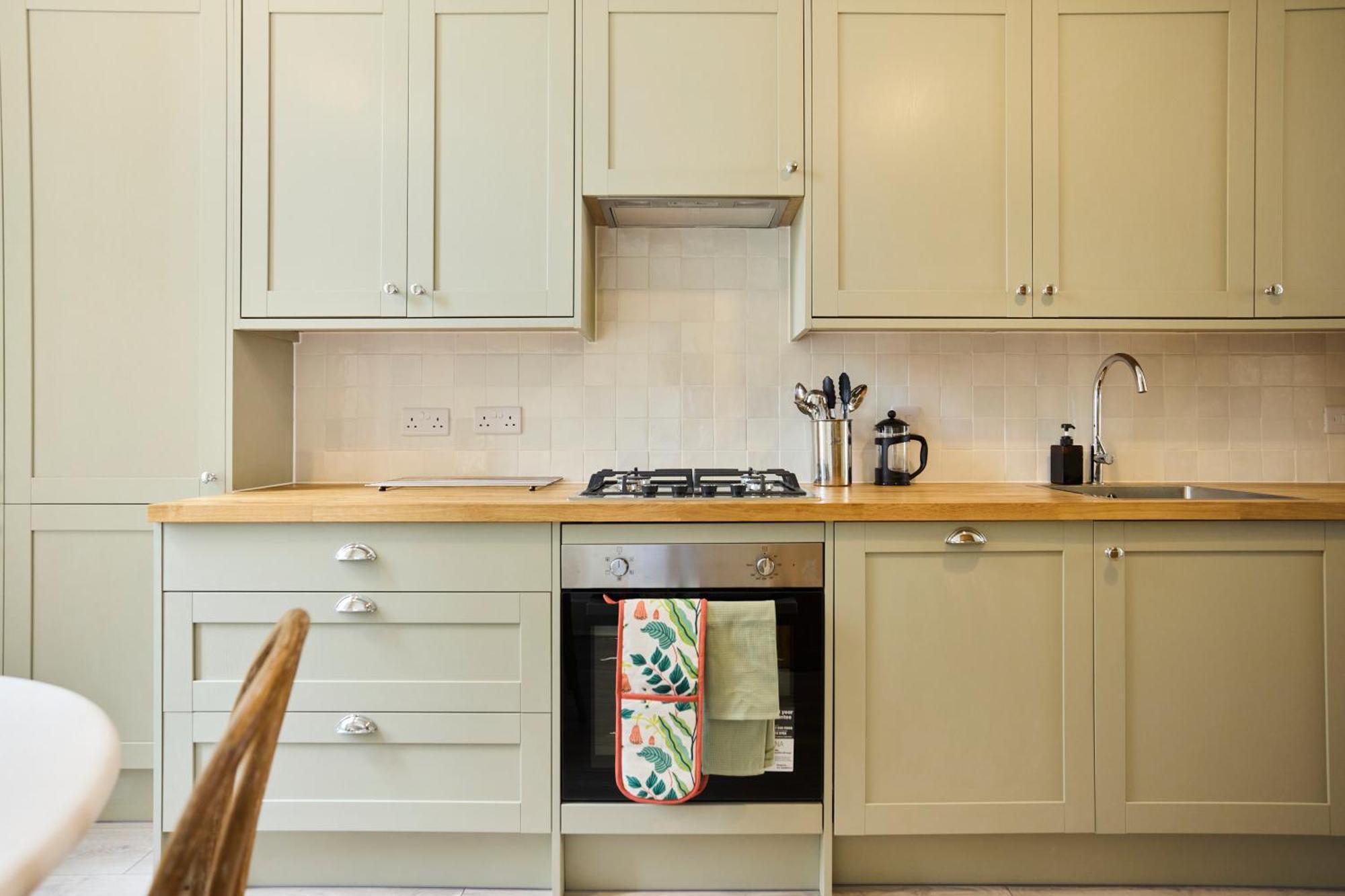 The Earl's Court Hideout - Lovely 4bdr House With Garden * Londen